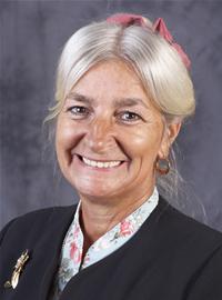 Profile image for Councillor Suzi Armitage