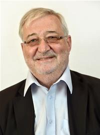 Profile image for Councillor Peter Gruen