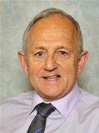 Profile image for Councillor Keith Wakefield