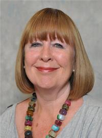 Profile image for Councillor Christine Macniven