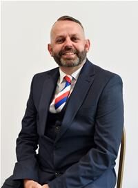 Profile image for Councillor Rob Chesterfield